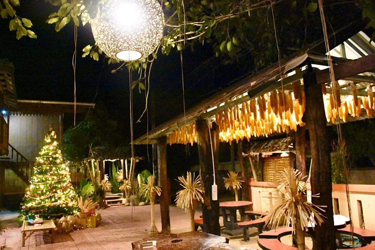 Ban Rai Jai Chaem - Spa Cafe & Homestay Extérieur photo